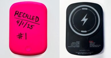 PSA: Stop using your Casely Power Pods wireless charger immediately