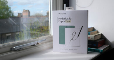 The Benefits Of Using An E Ink Tablet Over An iPad