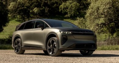 Lucid Motors’ EV output falls to lowest level in almost 2 years